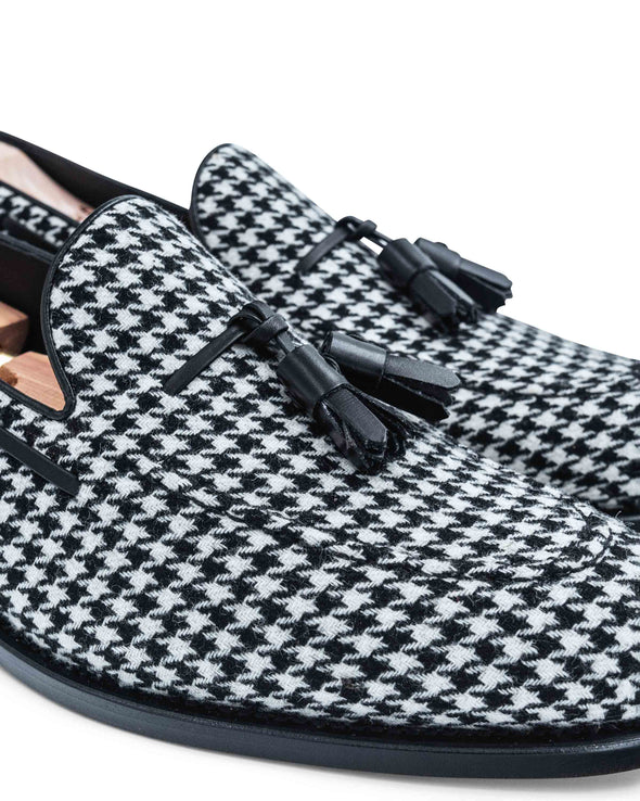 Noble Houndstooth Tassel Loafers Close Up